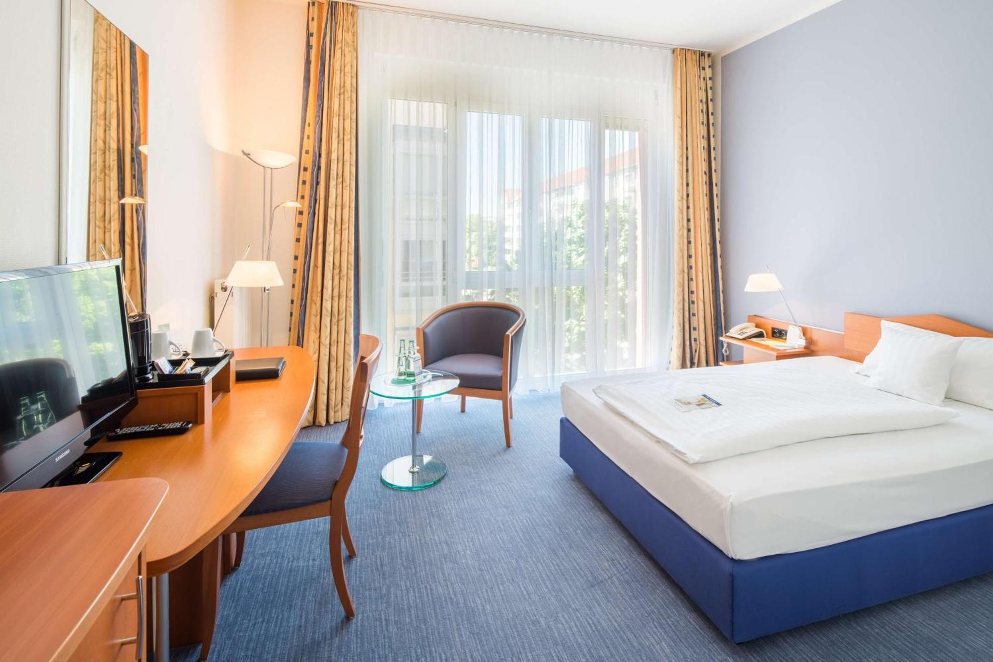 Best Western Hotel Am Strassberger Tor เพลาเอิน ภายนอก รูปภาพ
